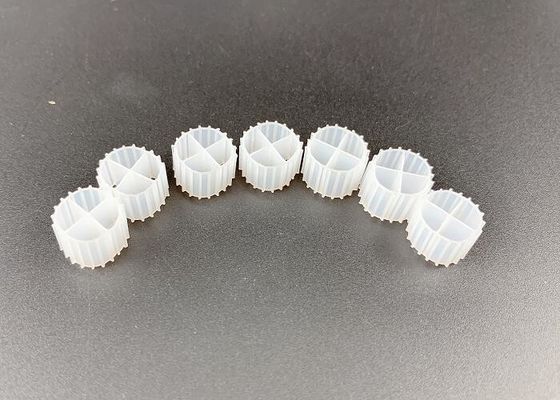 購入 純 HDPE ホワイト 11MM バイオフィルターメディア デニトリフィケーション online manufacture