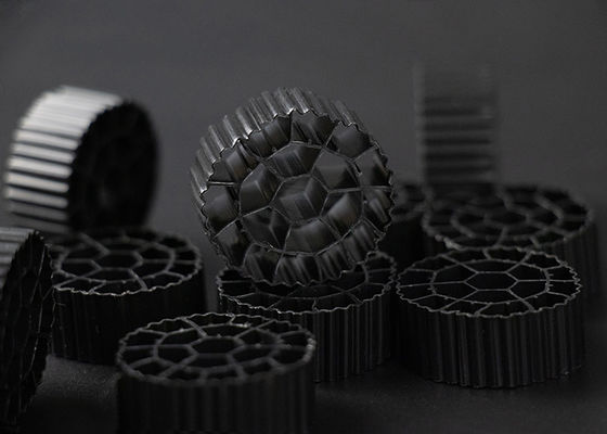 購入 25mm × 10mm サイズ プラスチックフィルター メディア 純 HDPE 素材 MBBR バイオボール online manufacture