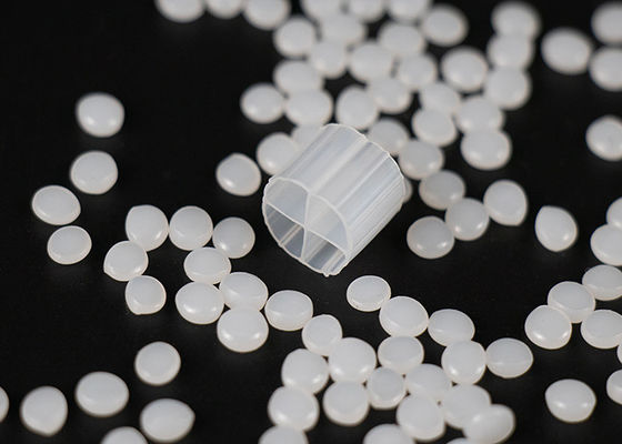 購入 ホワイトHdpe MBBR 移動ベッド バイオフィルム 原子炉 800m2/M3 大面積 online manufacture