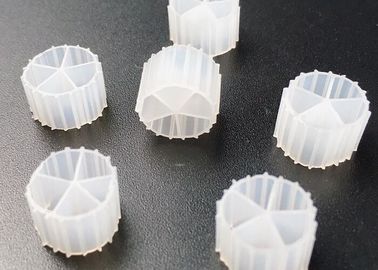ストック K1 MBBR 水処理施設 10*7mm バイオセル Mbbr フィルターメディア