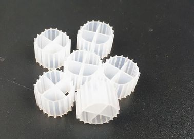 空間節約 プラスチックフィルター メディア 水族館フィルター メディア 衝撃耐性