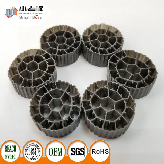 白色HDPE水族館フィルター 水処理用プラスチックバイオメディアの包装製品