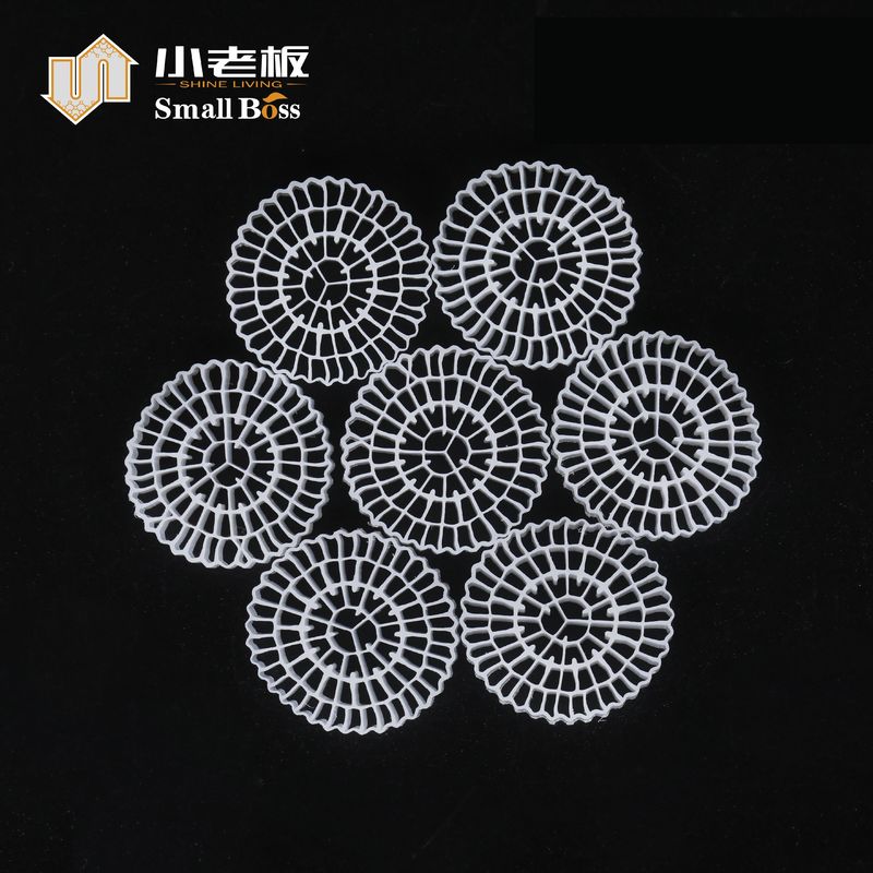 サンプル 75 穴 大面積 白 信頼性の高い MBBR メディア RAS のバイオフィルター メディア