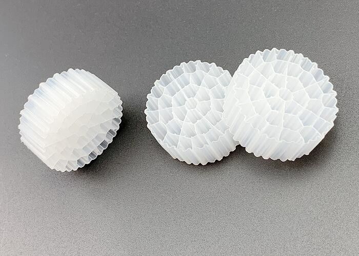 白色 25*10MM PE Mbbr フローティングフィルターメディア