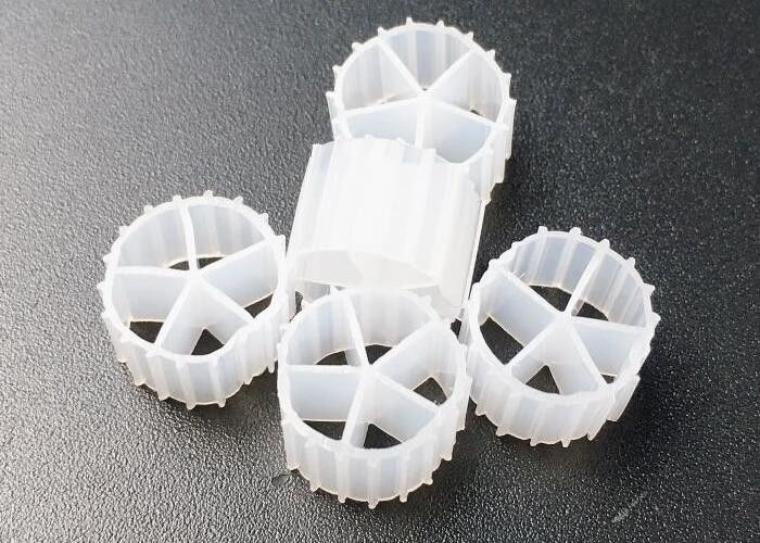 魚場バイオボール BIOフィルターメディア 白色 10*7mm フローティングフィラー 100% ヴァージン HDPEバイオフィルターメディア