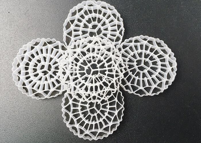 25*5mm K3フィルターメディア Hdpe素材 Ifas プロセス MBBR バイオボール