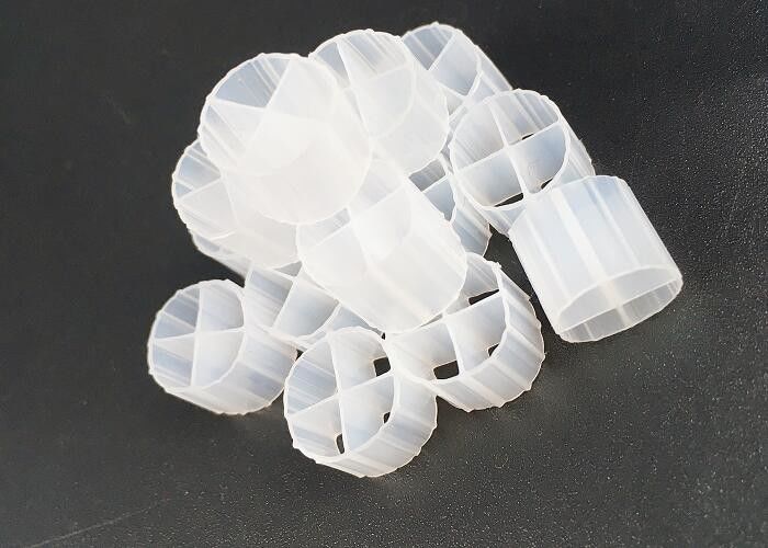 mbbr hdpe製のプラスチックコイ池水処理用浮遊バイオメディア