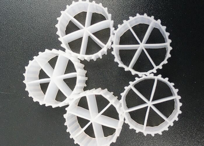 16mm × 10mm 水素性浮動フィルターメディア 純 HDPE素材 MBBR