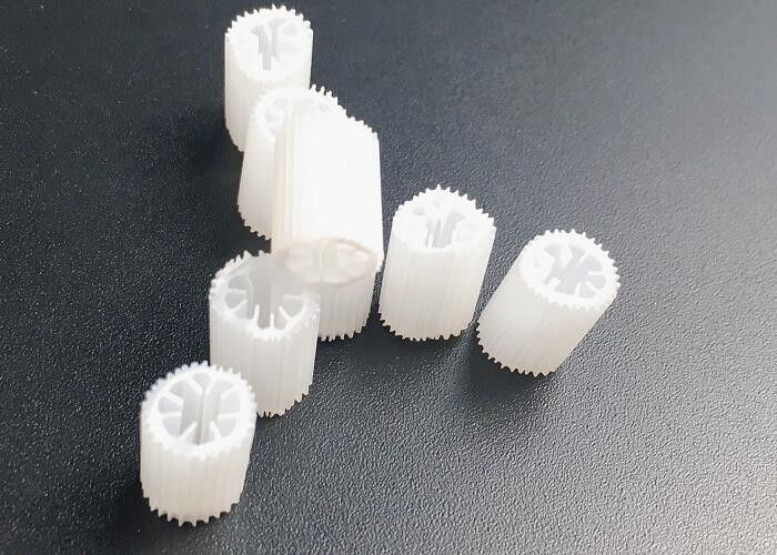 HIPS 高密度 MBBR キャリヤ 自浄魚池 浮遊フィルターメディア