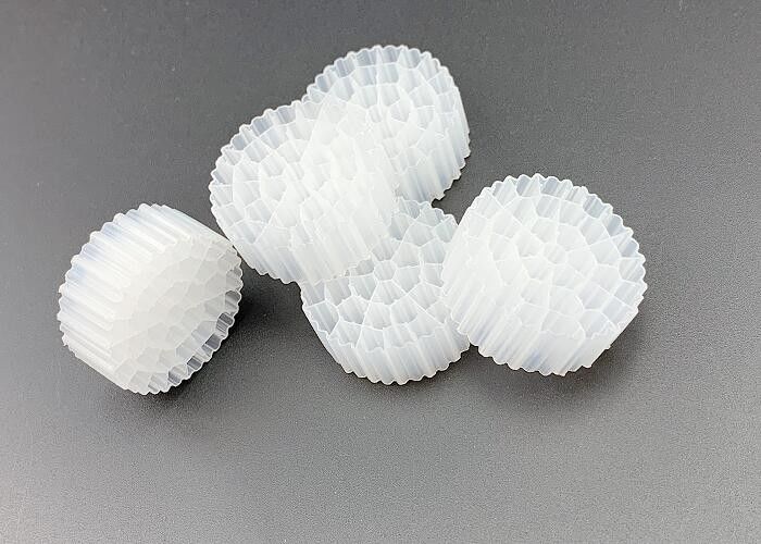 水処理 大面積 MBBR バイオセルフィルターメディア 25*10MM