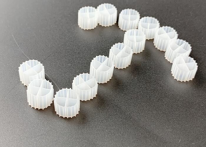 11*7mm MBBR バイオボール フィルターメディア 大面積