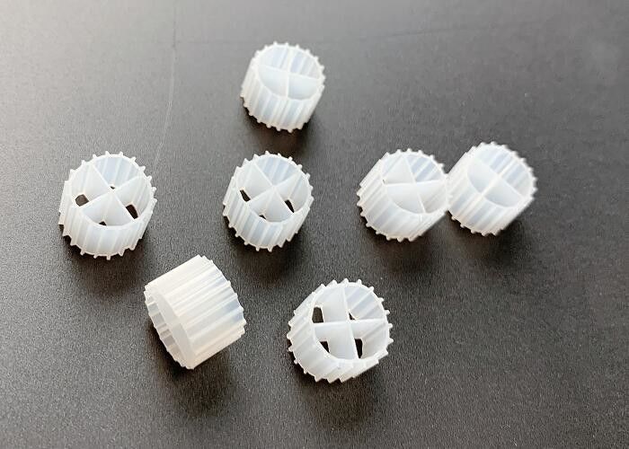 11*7mm MBBR バイオボール フィルターメディア 大面積