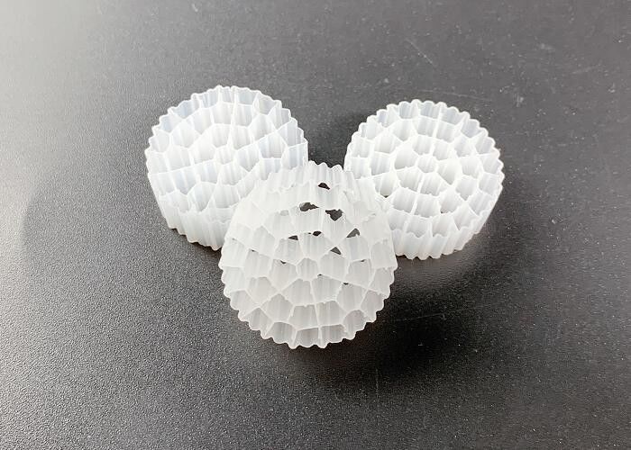 移動ベッド バイオフィルム反応器 浮遊井 カルドネス フィルターメディア 37 部屋 800m2/m3