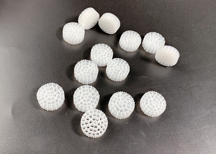 移動ベッド バイオフィルム反応器 浮遊井 カルドネス フィルターメディア 37 部屋 800m2/m3